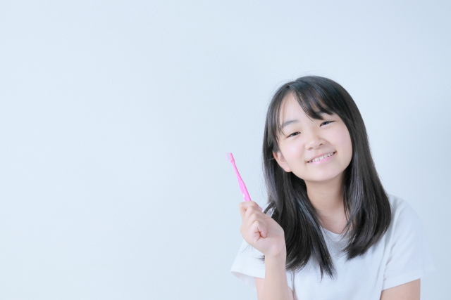 人気の宇都宮市インビザライン矯正！ティーン世代への対応とは？